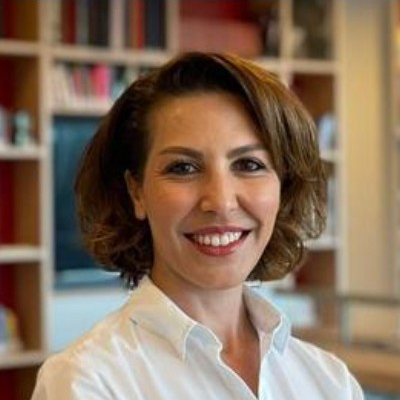 Özge Birer